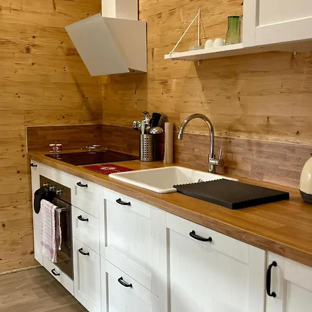 Lilas, Privatif, 2p *